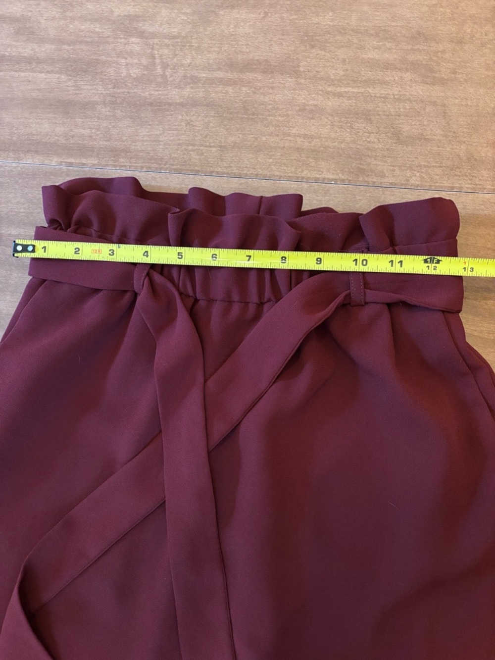 Express burgundy mini skirt XS - Picture 3 of 5